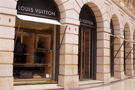 louis vuitton buys dior|dior lvmh.